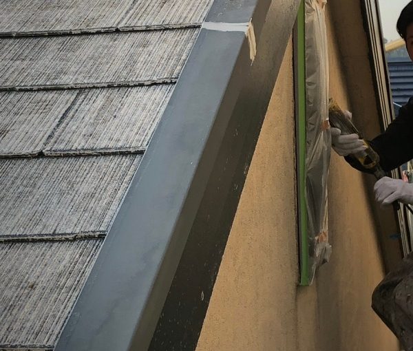 栃木県佐野市　外壁塗装　屋根塗装　下地処理　高圧洗浄　シーリング工事