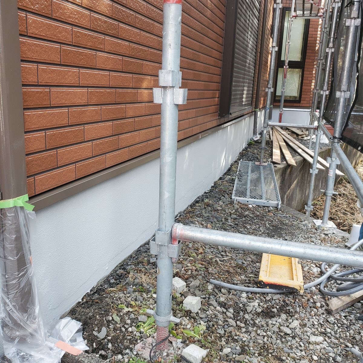 栃木県小山市　基礎の塗装で防水性が向上