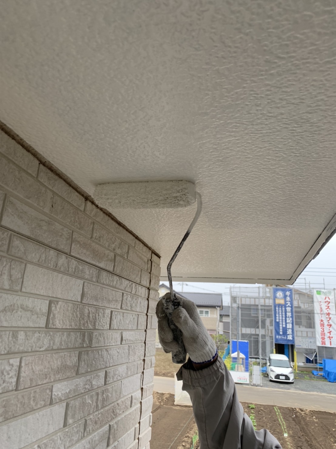 栃木県宇都宮市　外壁塗装工事　軒天井は透湿性のある塗料がおすすめ