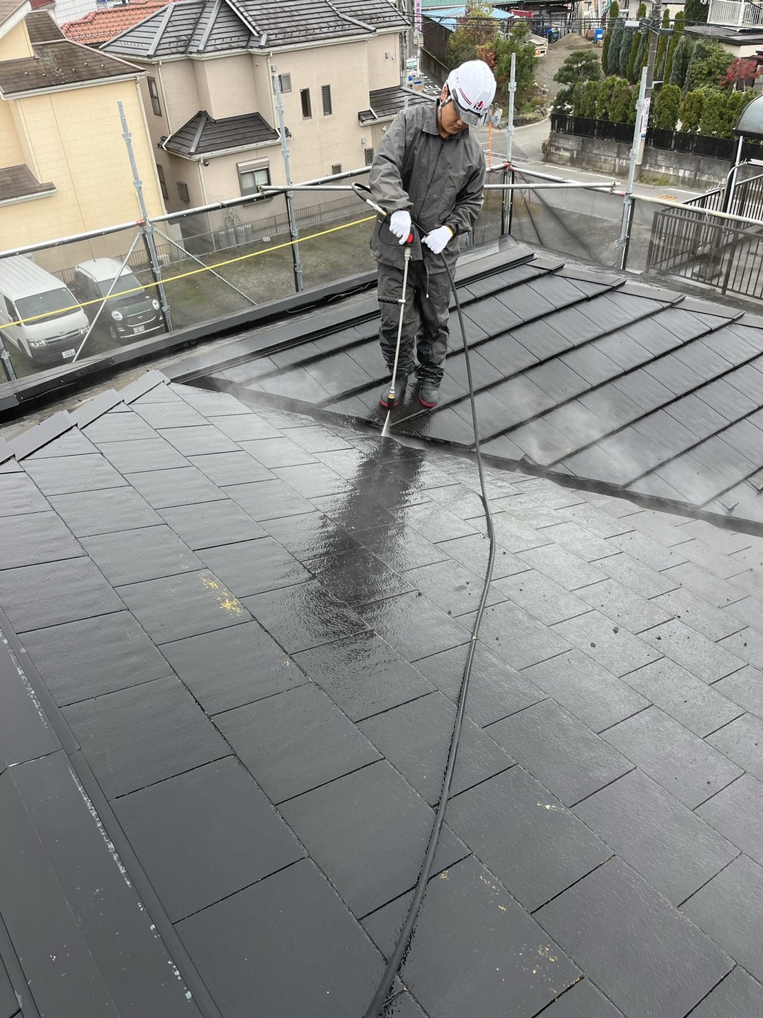 栃木県真岡市　屋根・外壁塗装工事　屋根と雨樋の洗浄
