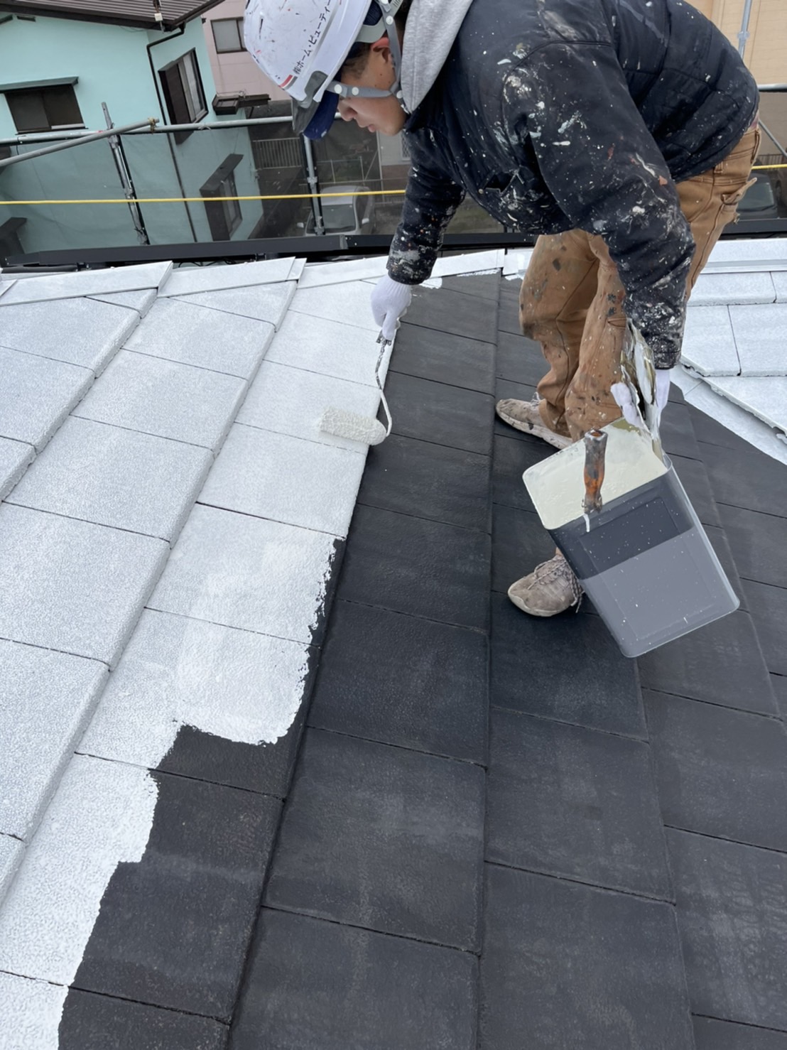 栃木県真岡市　屋根・外壁塗装工事　屋根の下塗りを行いました！