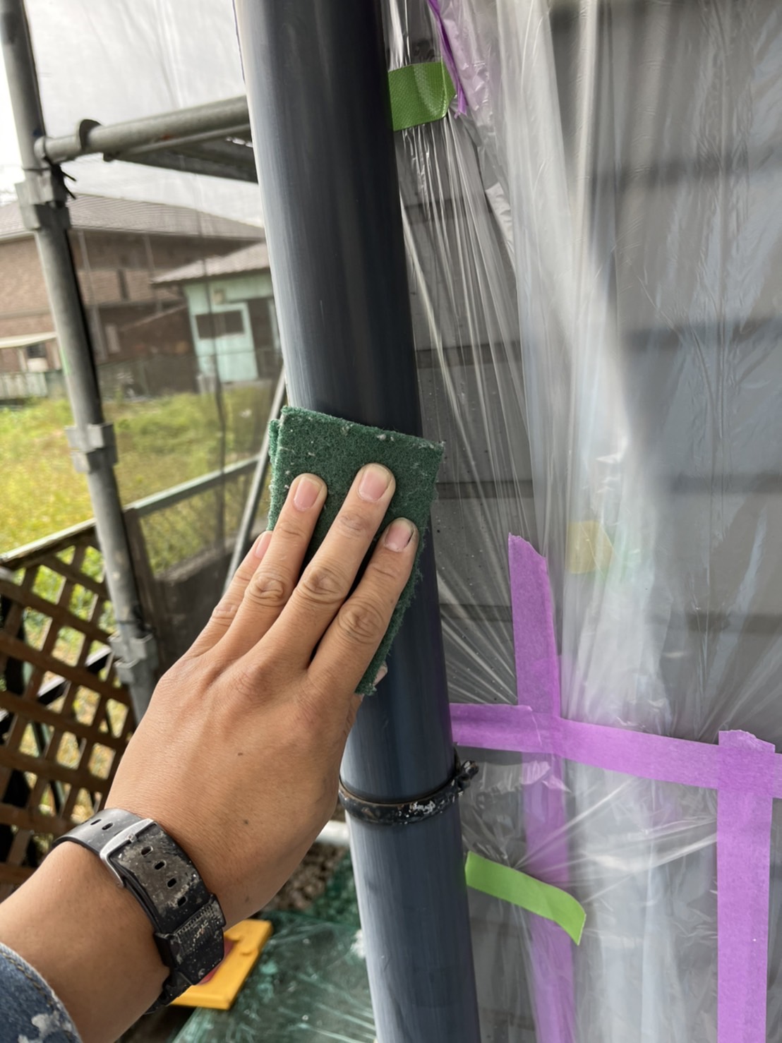 栃木県真岡市　屋根・外壁塗装工事　付帯部　縦樋の塗装　覚えておきたい雨樋の部材名は3つ！
