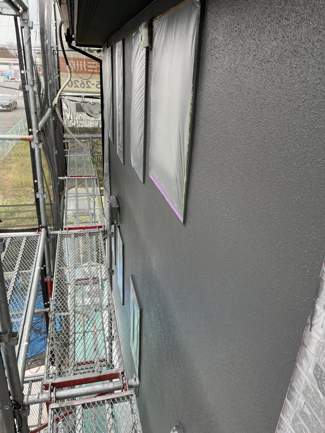 栃木県宇都宮市　外壁塗装工事　足場が必要な理由とコストの抑え方