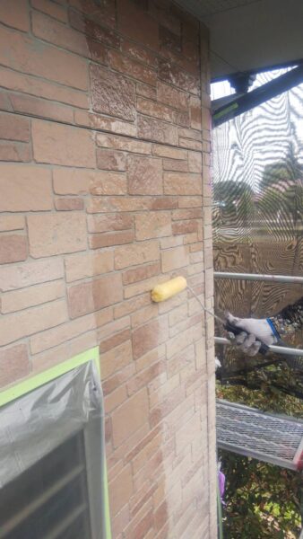 栃木県宇都宮市　屋根・外壁塗装工事　外壁を下塗りする目的を解説します！