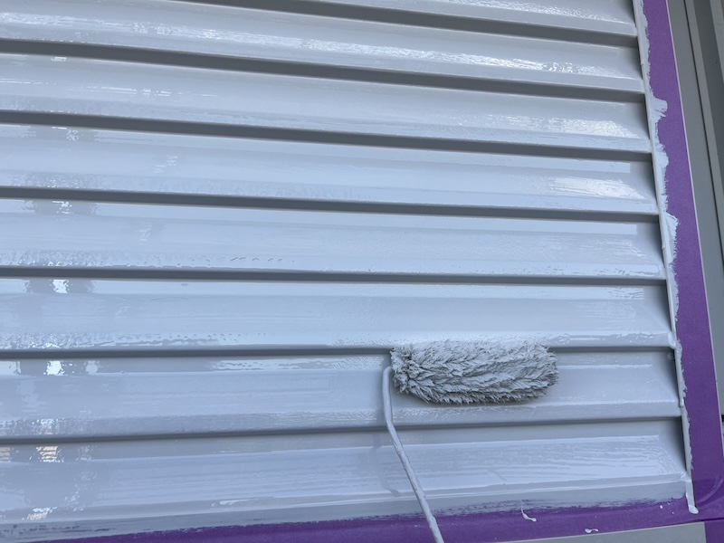 栃木県宇都宮市　外壁塗装工事　付帯部塗装　雨戸の塗装を行いました！