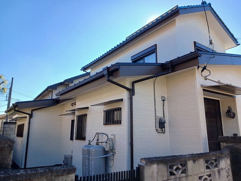 栃木県小山市｜屋根と外壁が一新され、新築のように生まれ変わりました！