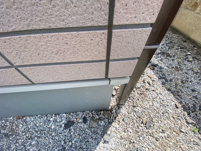 栃木県下野市｜K様より外壁塗装工事のご依頼！水切りに破損がありました