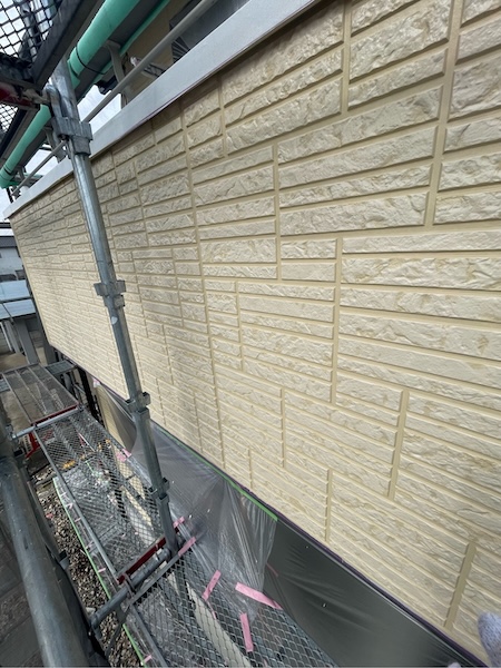 外壁塗装で使用するのはどんな塗料？外壁塗料の種類と選び方を解説！