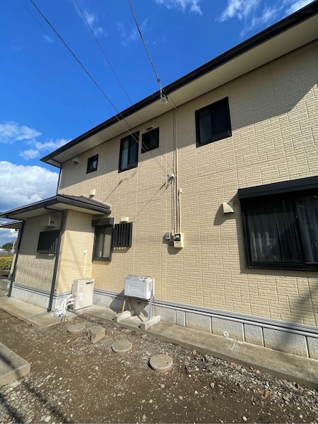 栃木県下都賀郡壬生町|外壁塗装工事が完了しました!一部の外壁はマルチカラー工法で仕上げています!