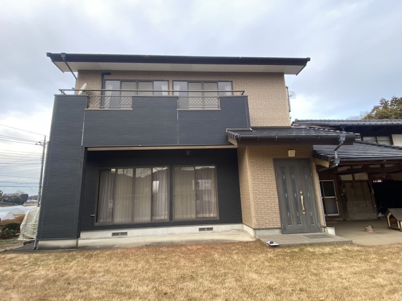 栃木県真岡市|部分張り替えした外壁のシーリングが先に劣化していました