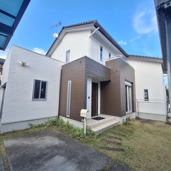 栃木県河内郡上三川町|外壁塗装工事 施工前と施工後 プラチナシリコンREVO 2000-IR