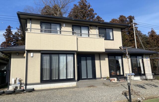 栃木県下都賀郡壬生町 M様邸 屋根・外壁塗装工事 マルチカラー工法仕上げ「試し塗りをしてもらって丁寧に対応してくれました」