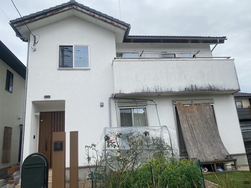 S様より外壁塗装工事のご依頼!外壁の汚れや剥離がありました|栃木県真岡市