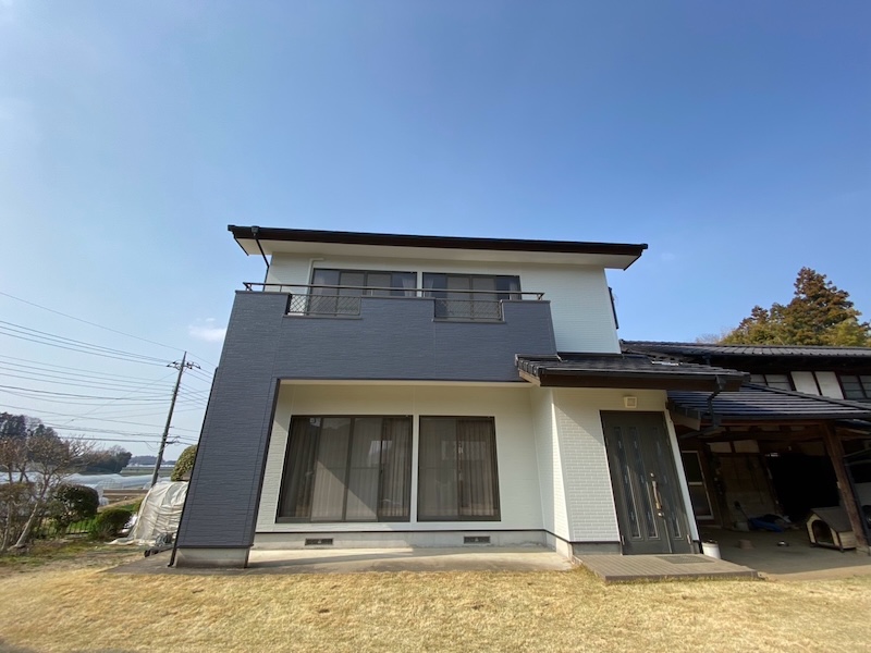 栃木県真岡市｜外壁塗装工事が完了！プラチナリファイン2000無機-IR仕上げ
