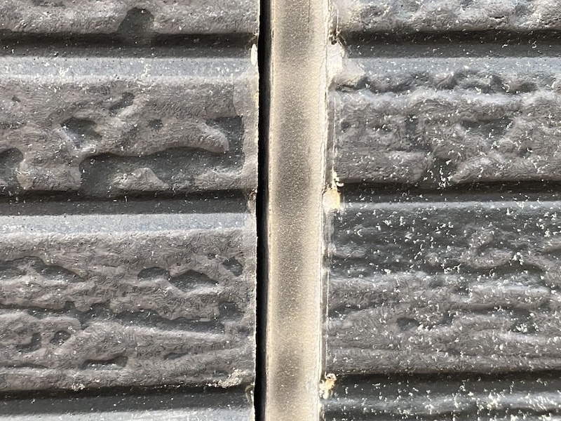 栃木県真岡市|部分張り替えした外壁のシーリングが先に劣化していました