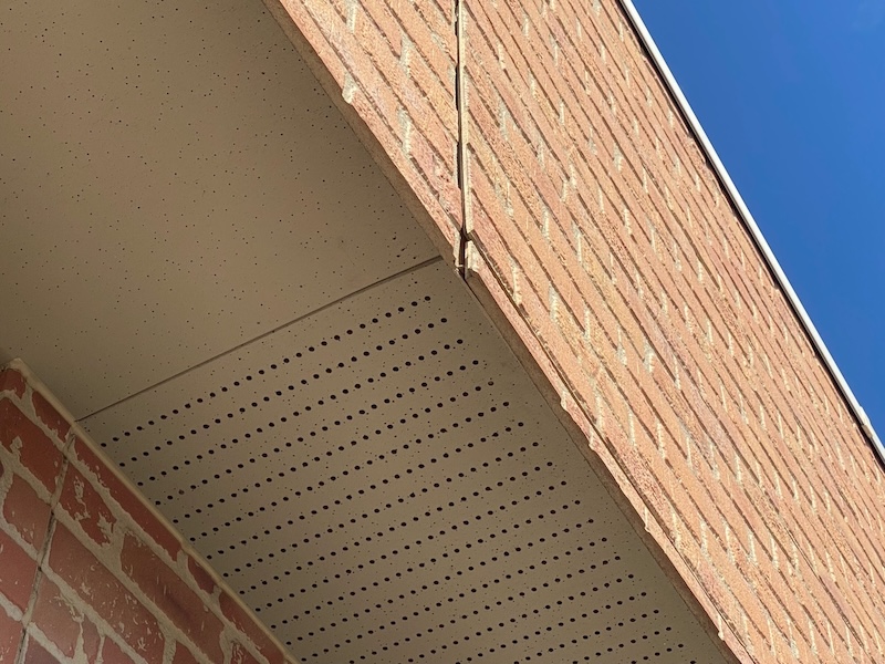 コーキングはいつ打ち替えればいい?メンテナンス時期をご紹介します!