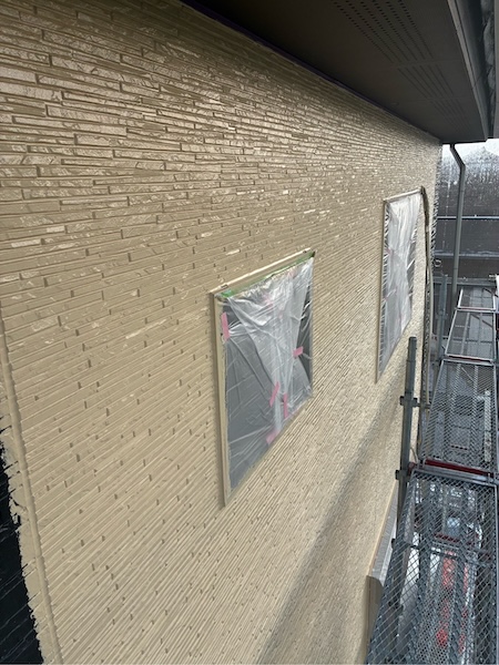 外壁はマルチカラー工法で塗装、高級感のある仕上がりになりました!|栃木県下野市