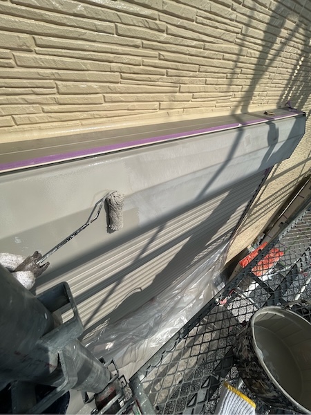 栃木県下野市|屋根瓦の緩んでいるビスの締め直しと付帯部塗装を行いました!