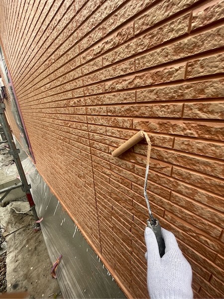 外壁と付帯部の仕上げ塗装。外壁塗料:超低汚染プラチナリファイン2000Si-IR|栃木県河内郡上三川町