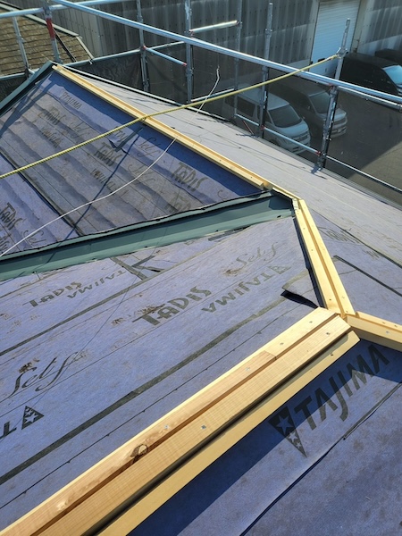 屋根の新設はルーフィングの耐用年数が鍵!|栃木県河内郡上三川町