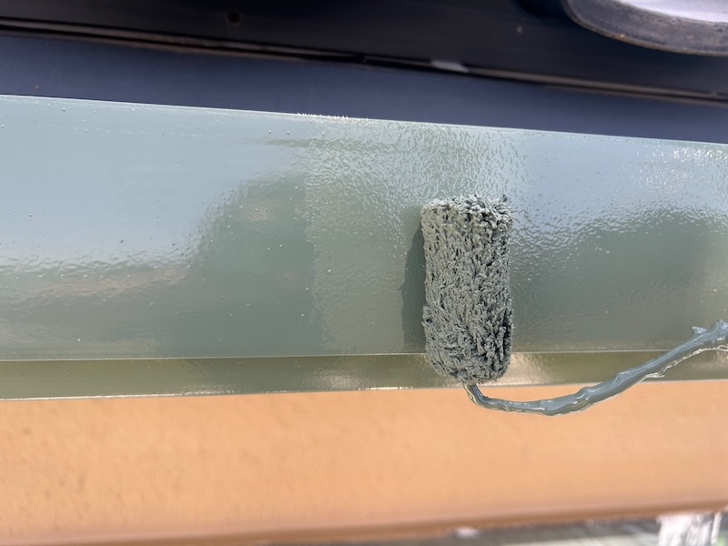 陶器瓦でも屋根板金は定期的な塗装が必要です!|栃木県芳賀郡益子町