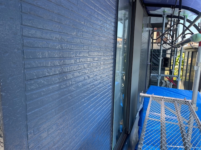 マルチカラー工法とは?単色塗りとマルチカラー工法の違いを実例でご紹介!