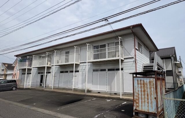 栃木県河内郡上三川町｜アパートK Ⅰ　外壁塗装・屋根塗装工事「建物の外観が揃い、きれいに塗装していただけました」