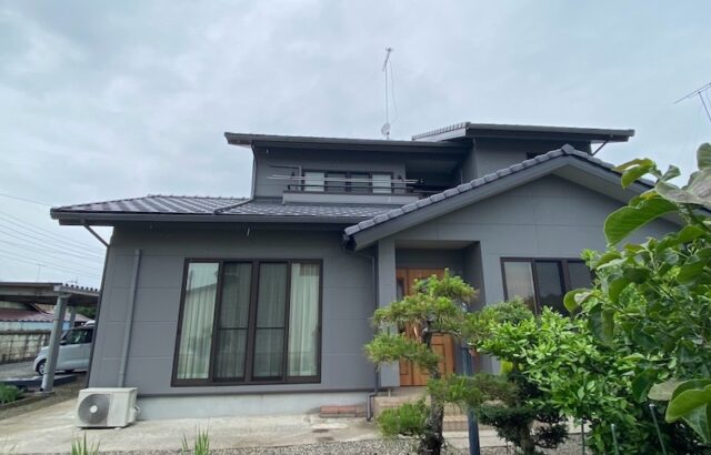 栃木県河内郡上三川町 I様邸 外壁塗装・付帯部塗装工事「外壁の色に悩んだけれど、ミネラルグレイにして良かった」