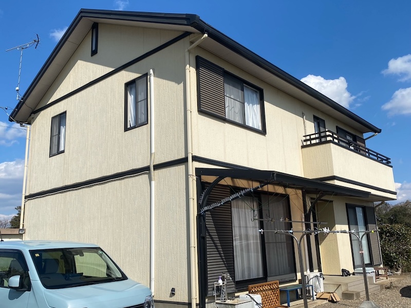 屋根塗装・外壁塗装工事を実施しました!施工前とクラックについてレポート!|栃木県河内郡上三川町